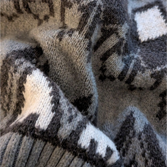 Old Navy Fair Isle Chunky Knit Cardigan Gray Size L - Picture 6 of 6